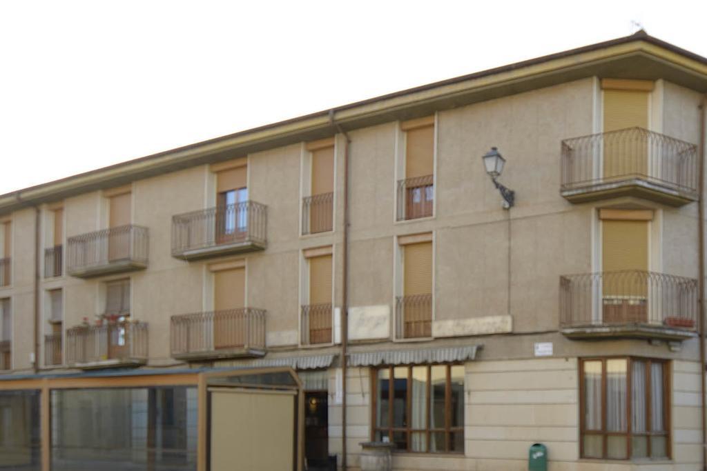 Hostal Goyo Garray Ngoại thất bức ảnh